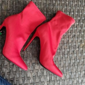 Steve madden red booties